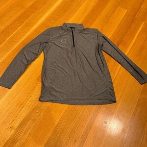 CLOAK HIDDEN IN PLAIN SIGHT  Long Sleeve Quarter Zip Top Size Large